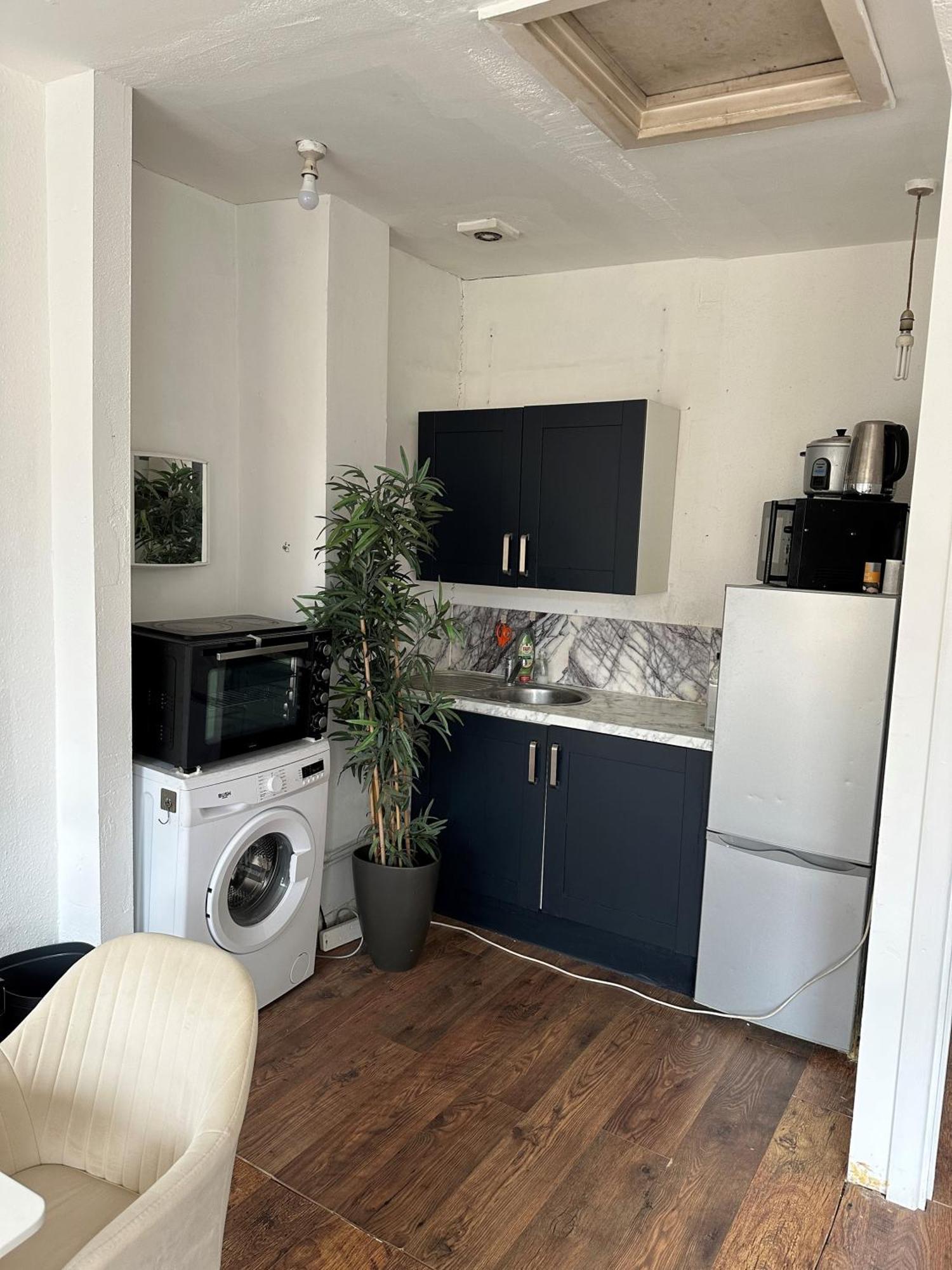 One Bed Victorian Flat,10 Min Walk To Paddington, Sleeps 4, Pet-Friendly Appartement Londen Buitenkant foto